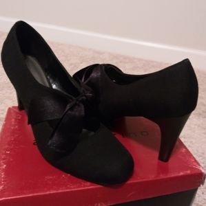 Black evening shoes